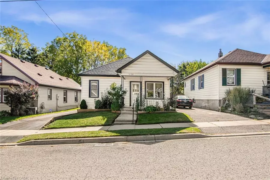 236 Grove Street, Simcoe, ON N3Y 1K9