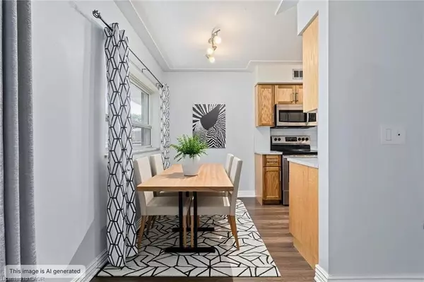 Hamilton, ON L8K 4E3,11 Woodman Drive #203