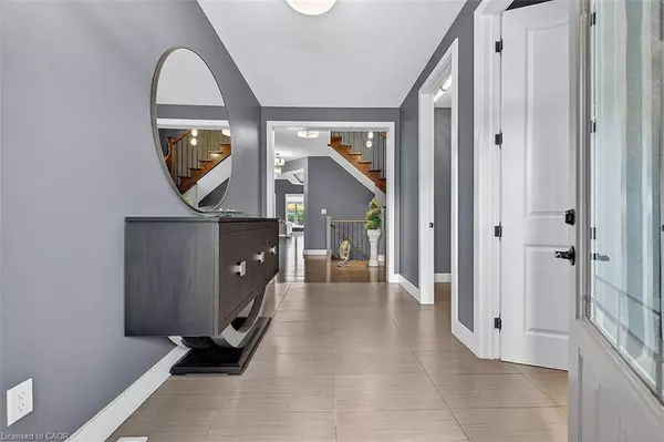 Rockwood, ON N0B 2K0,24 Chestnut Drive