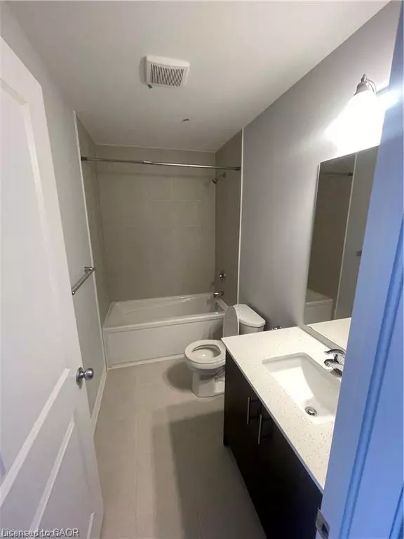 Cambridge, ON N3E 0E4,314 Equestrian Way #31