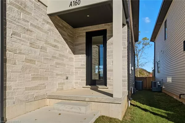 Tillsonburg, ON N4G 4G8,160A Concession Street W