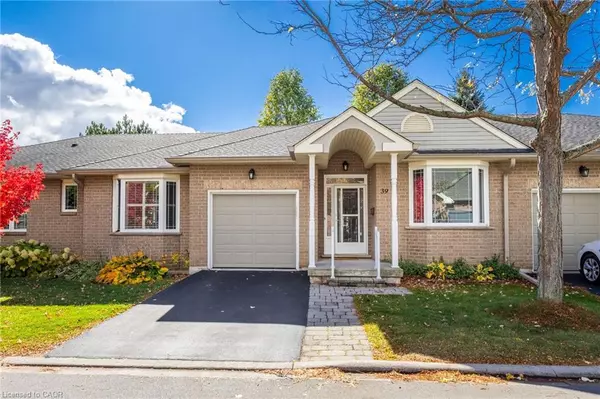 39 Bocce Drive, Mount Hope, ON L0R 1W0