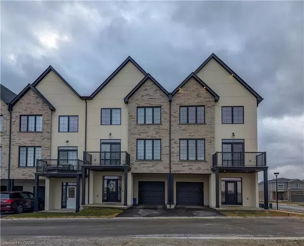 London, ON N6L 0H4,235 Kennington Way #08