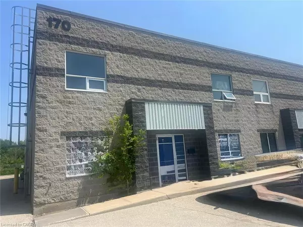 170 Vondrau Drive, Cambridge, ON N3E 1B8