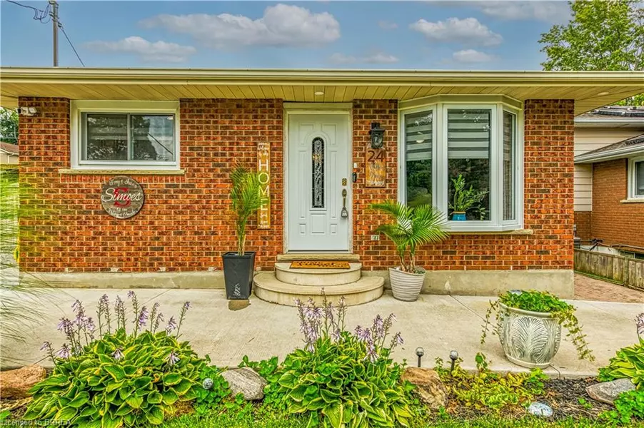 24 Ashton Drive, Simcoe, ON N3Y 2S4