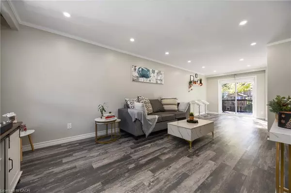 Oshawa, ON L1H 1H6,1057 King Street E