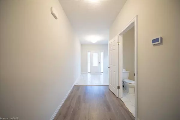 Simcoe, ON N3Y 0E5,14 Tamarack Way