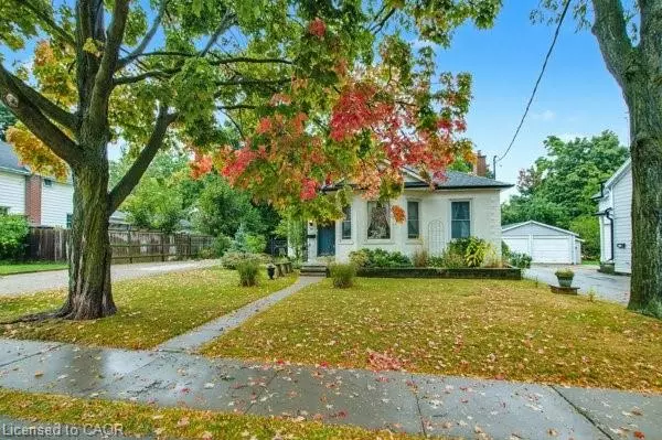 Cambridge, ON N1S 1Y7,30 Dumfries Street