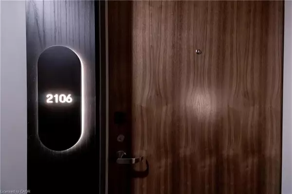 Kitchener, ON N2G 0G5,25 Wellington Street S #2106