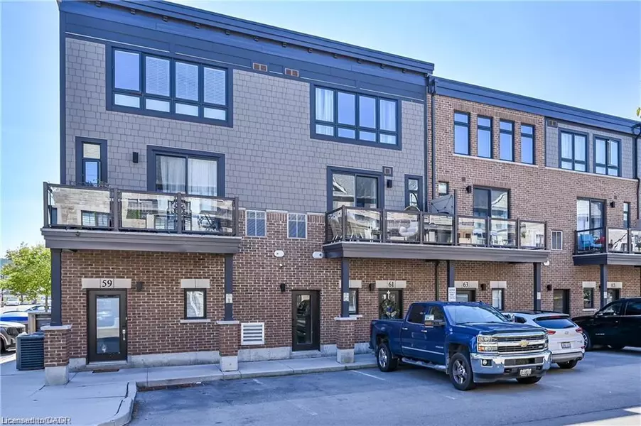 61 Esplanade Lane, Grimsby, ON L3M 0H2