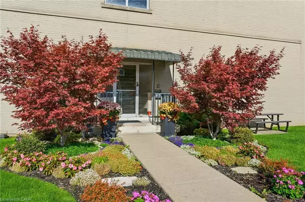 Hamilton, ON L8K 1J3,510 Queenston Road #103