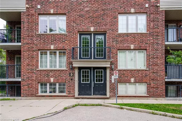 Kitchener, ON N2N 0A5,950 Highland Drive W #32