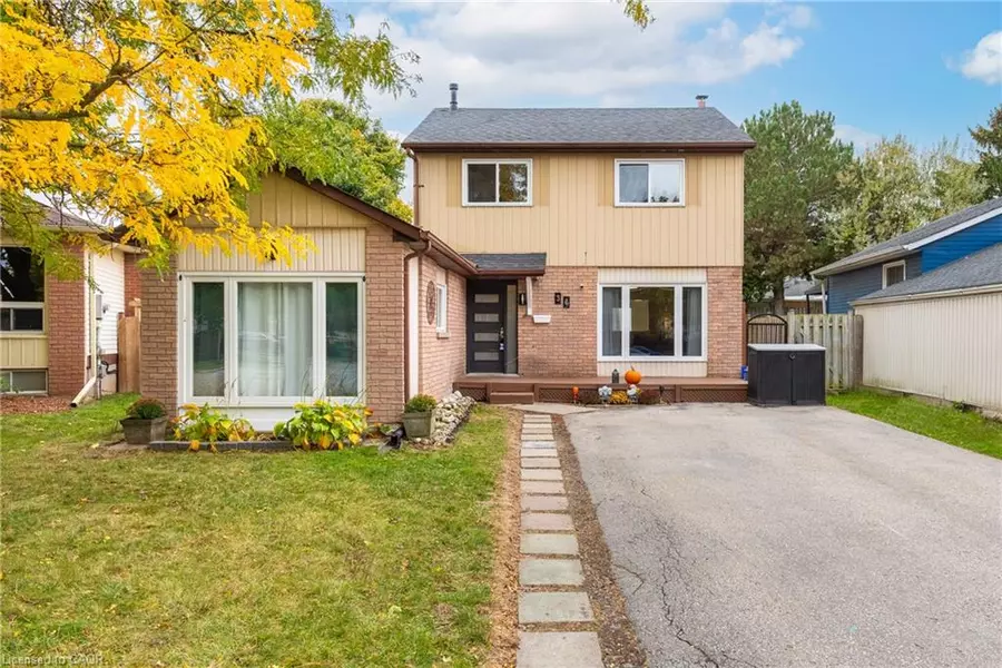 36 Angela Crescent, Cambridge, ON N1S 4B6
