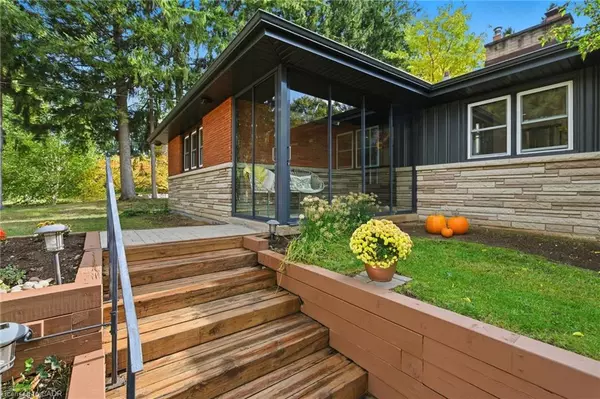 Ancaster, ON L9G 2N7,480 Golf Links Road