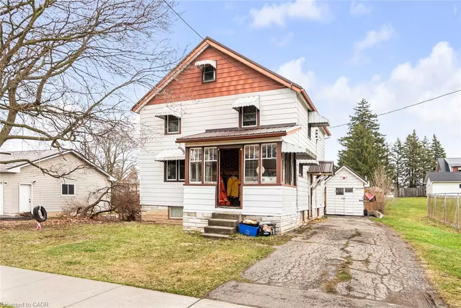 12 Seneca Street S, Cayuga, ON N0A 1E0