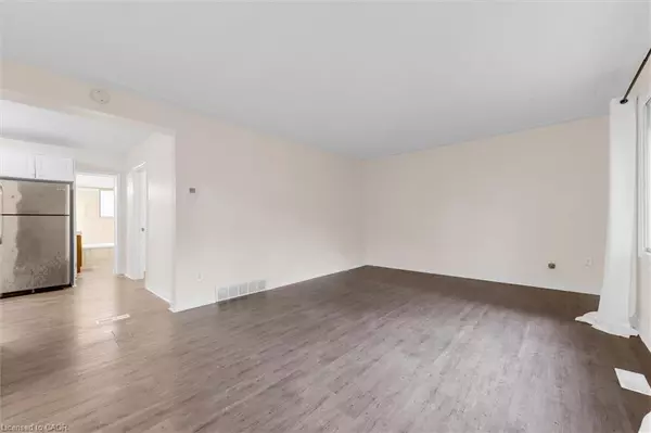 Kitchener, ON N2H 4S5,62 Bond Street