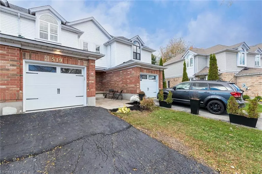 519 Mariner Drive, Waterloo, ON N2K 3Y8