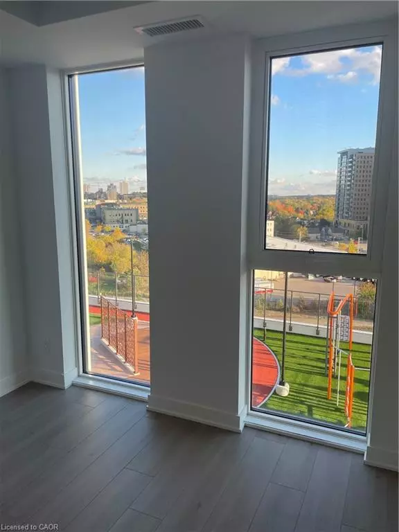 Kitchener, ON N2G 0G5,25 Wellington Street S #602