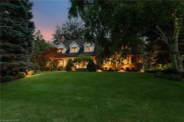 Oakville, ON L6J 4V1,166 Maple Grove Drive