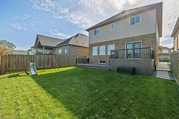 Hannon, ON L0R 1P0,75 Boulder Crescent