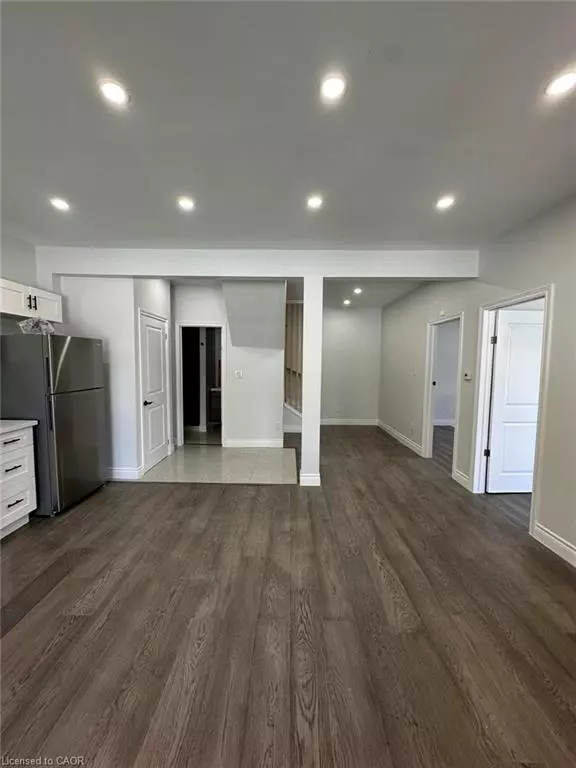 920 Concession Street #1, Hamilton, ON L8V 1E8