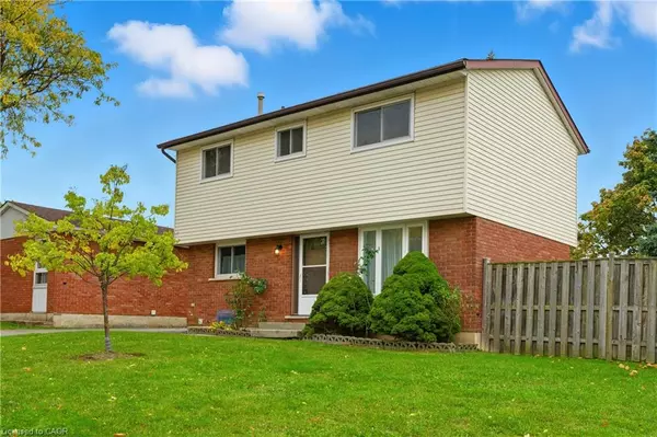 Hamilton, ON L8T 4W9,28 Bacall Crescent