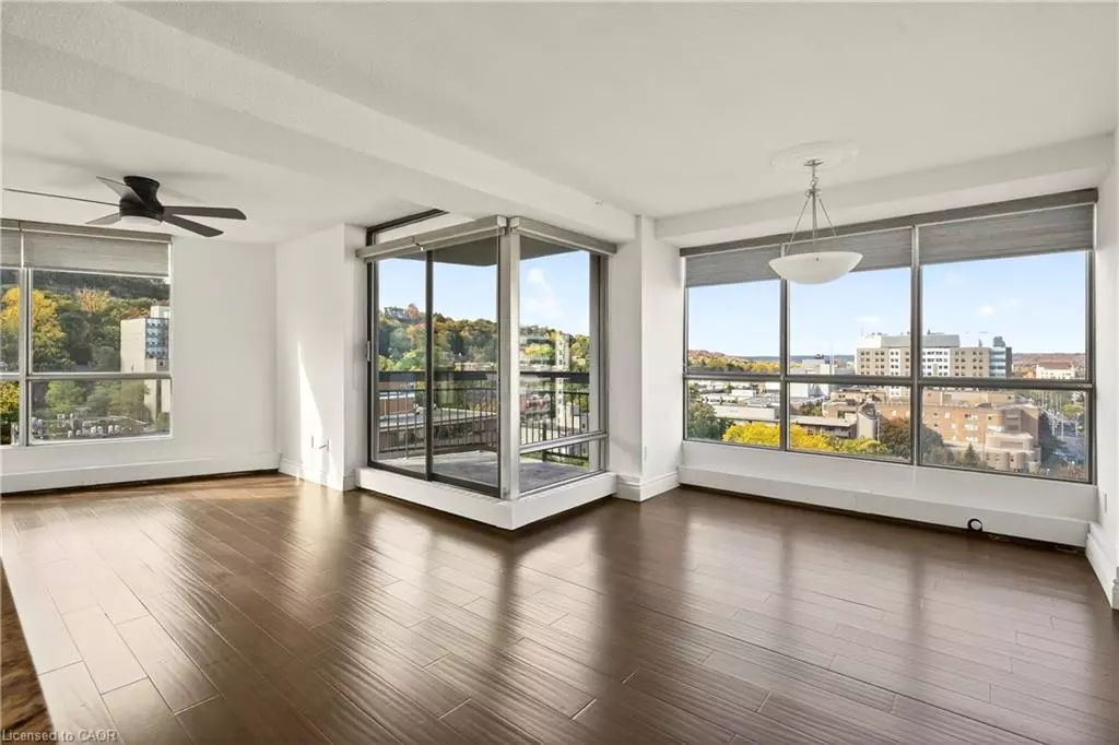 Hamilton, ON L8N 3X3,150 Charlton Avenue E #1808