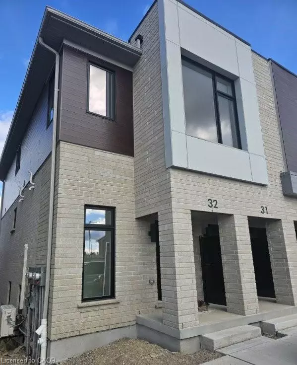 15 Stauffer Woods Trail #31, Kitchener, ON N2P 2P4