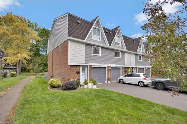 Dundas, ON L9H 5P1,90 Ann Street