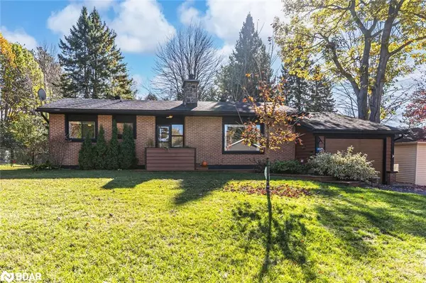 255 Fraser Street, Gravenhurst, ON P1P 1C9