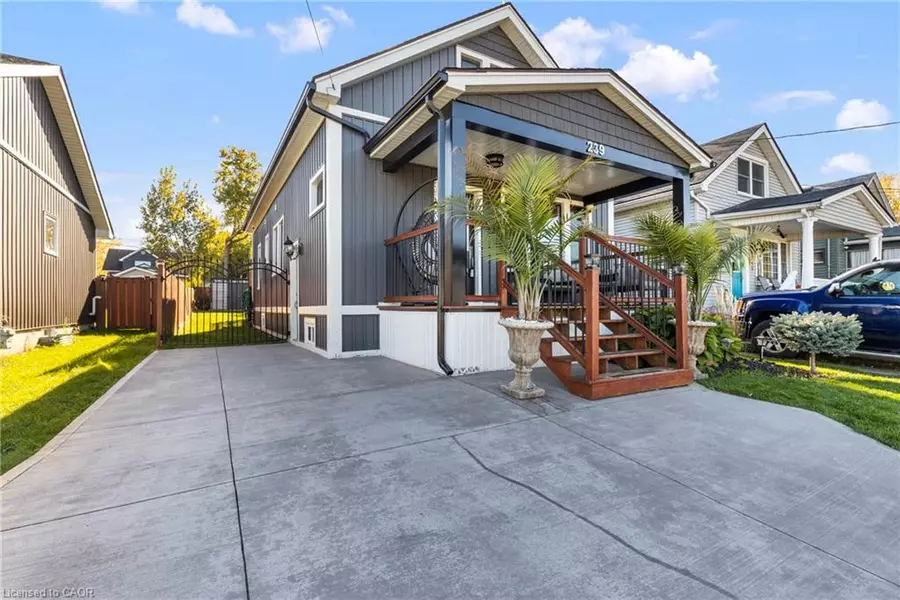 239 Bowen Road, Fort Erie, ON L2A 2Y6