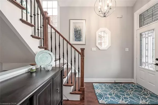 Burlington, ON L7M 4S7,4304 Taywood Drive