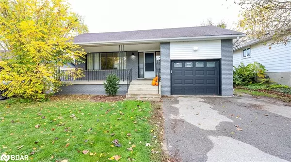 Barrie, ON L4M 2E5,14 Steel Street