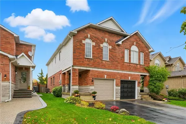 Waterdown, ON L8B 0K8,9 Slater Court