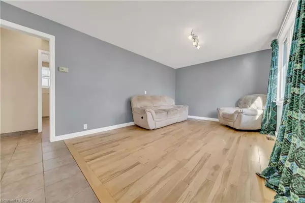 Grand Valley, ON L9W 5M3,54 Bielby Street