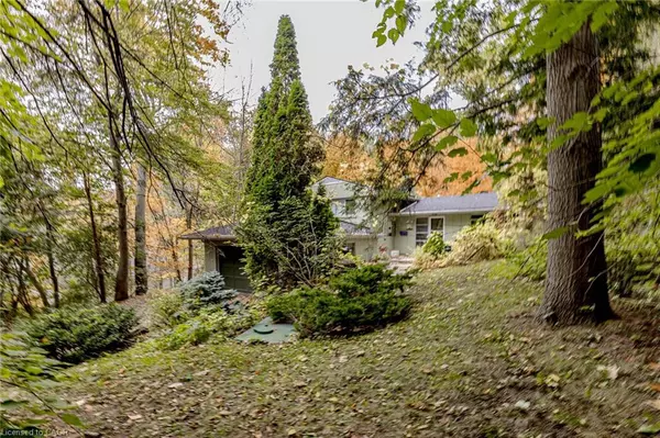 Mississauga, ON L5J 2S7,757 Meadow Wood Road