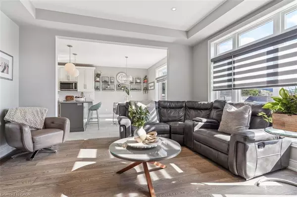 Ancaster, ON L9G 0C6,11 Secinaro Avenue