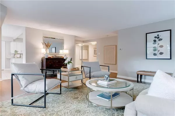 Burlington, ON L7S 2L8,1272 Ontario Street #204