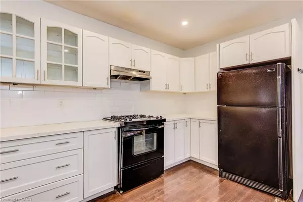 Hamilton, ON L8N 1S2,78 Stinson Street