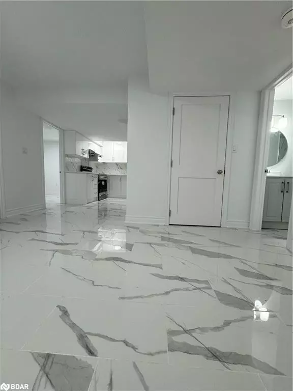 Barrie, ON L9J 0J3,29 Paddington Grove #Lower