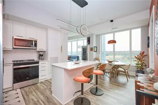 Grimsby, ON L3M 4E8,385 Winston Road #1807