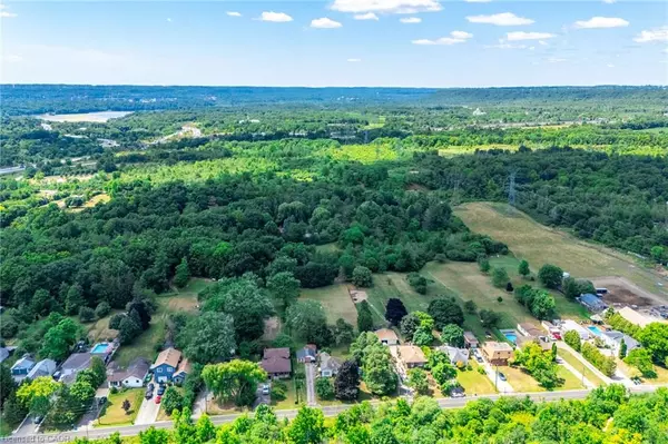 Burlington, ON L7P 4Z5,1412 Old York Road