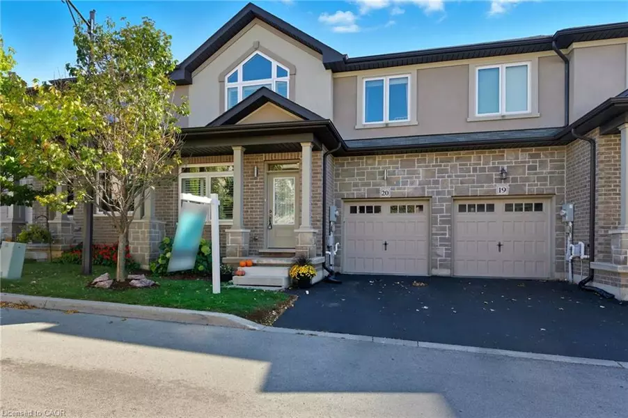 421 Kitty Murray Lane #20, Ancaster, ON L9K 0J5