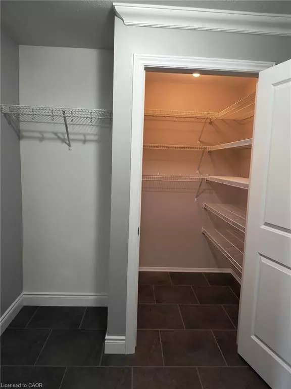 London, ON N5Z 4X8,735 Deveron Crescent #211