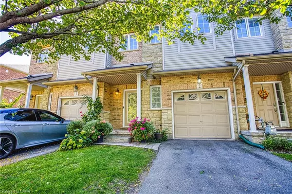 25 Ivybridge Drive #2, Stoney Creek, ON L8E 0A5