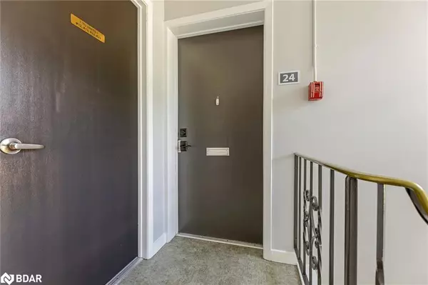 Cambridge, ON N3H 1T2,233 Westminster Drive S