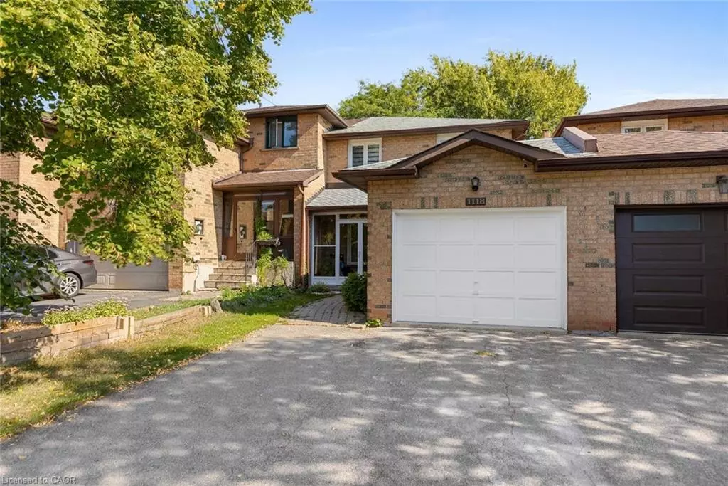 Oakville, ON L6H 5L4,1118 Avondale Drive