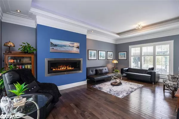 Tiny, ON L0L 2J0,127 Goldfinch Crescent