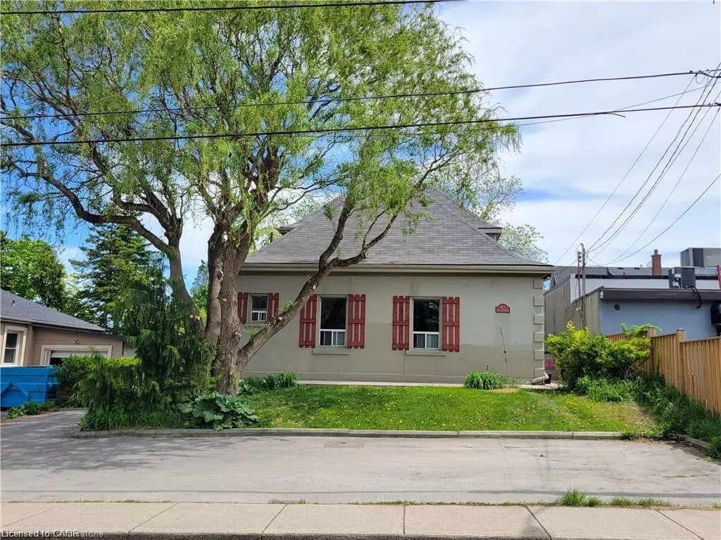 Hamilton, ON L9A 4S6,303 East 19th Street #2