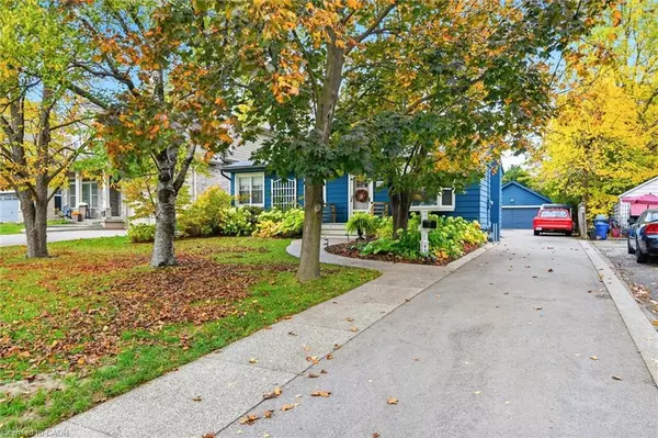 Burlington, ON L7L 2P6,415 Henderson Road